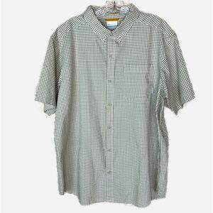 Columbia Men’s Plaid Casual Button Down Shirt